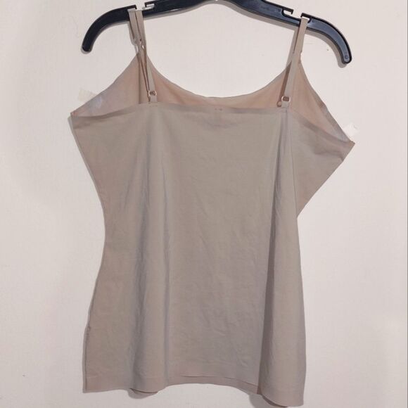 Spanx Women's Invisible Stretch Beige Grey Tank Camisole Top Size 1X EUC - Picture 5 of 11